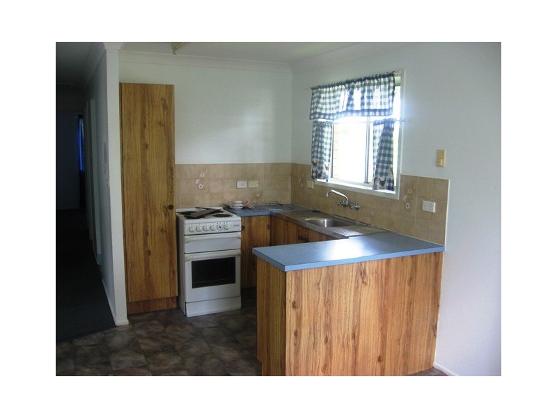 30 Nelson Street, Emu Park QLD 4710