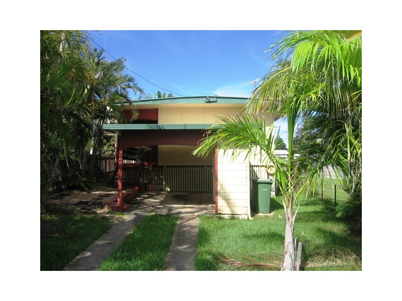 19 Fountain Street, Emu Park QLD 4710