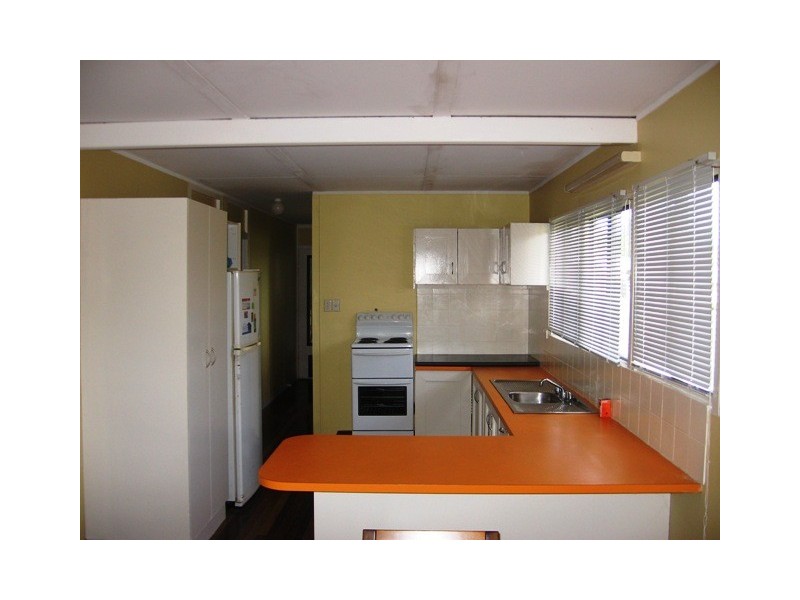 19 Fountain Street, Emu Park QLD 4710