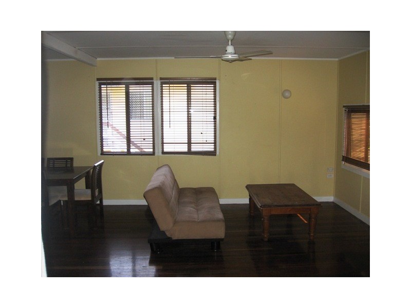 19 Fountain Street, Emu Park QLD 4710