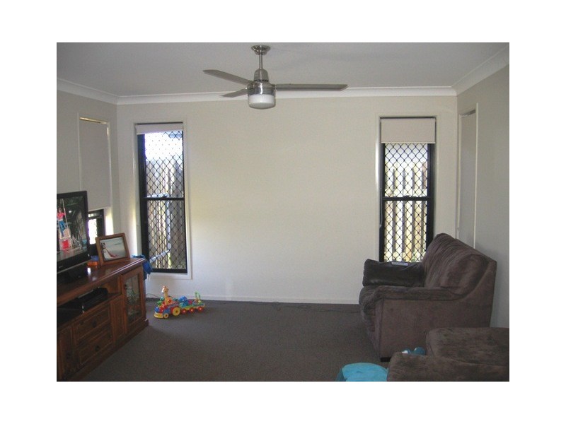 18 Timbers Beach Road, Zilzie QLD 4710