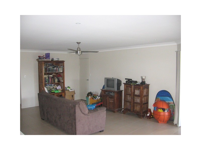 18 Timbers Beach Road, Zilzie QLD 4710