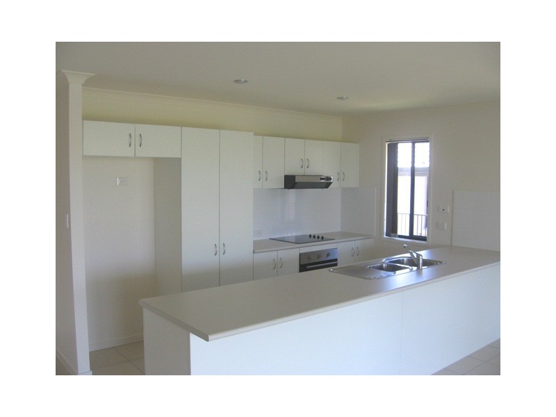 42 The Ridge Way, Zilzie QLD 4710