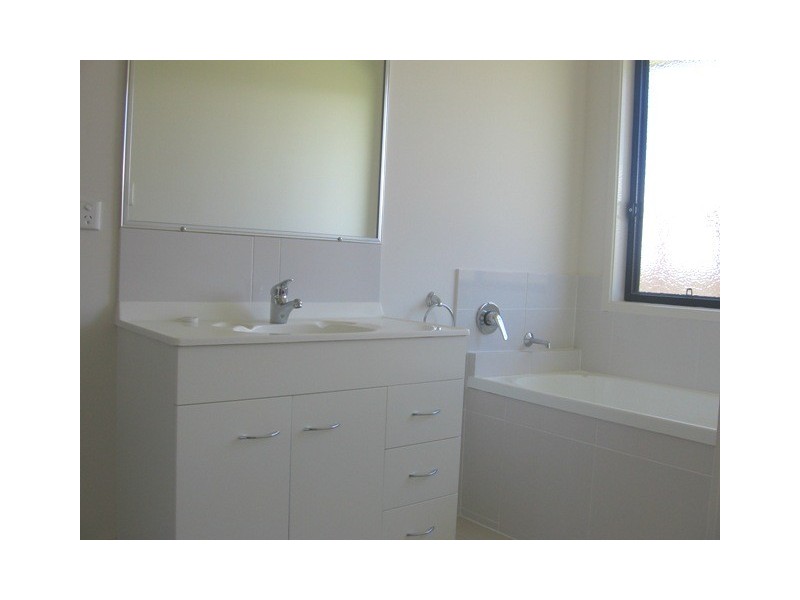 42 The Ridge Way, Zilzie QLD 4710