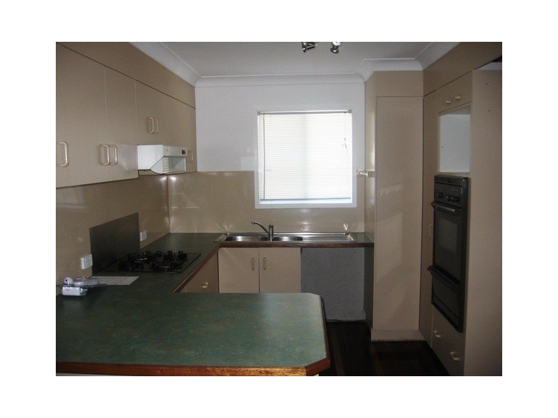 6 Singleton Street, Zilzie QLD 4710