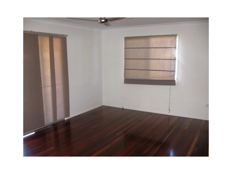 6 Singleton Street, Zilzie QLD 4710