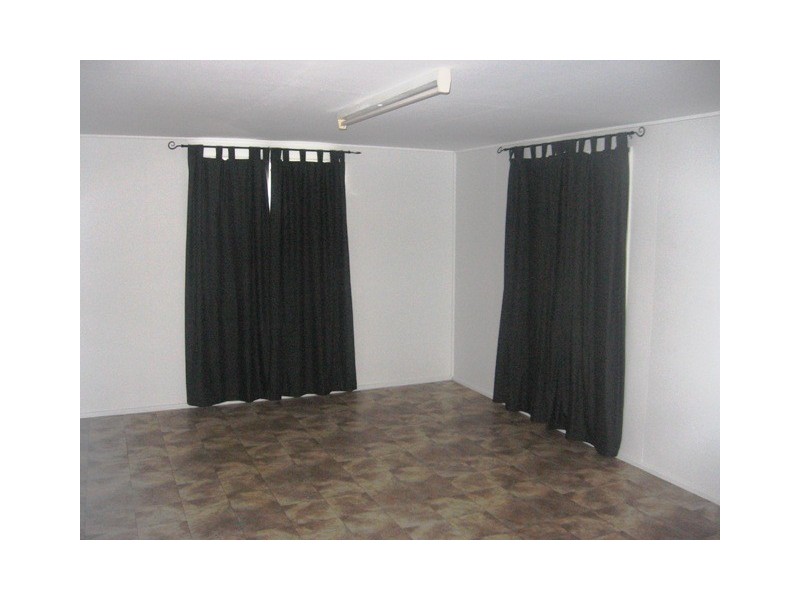 6 Singleton Street, Zilzie QLD 4710