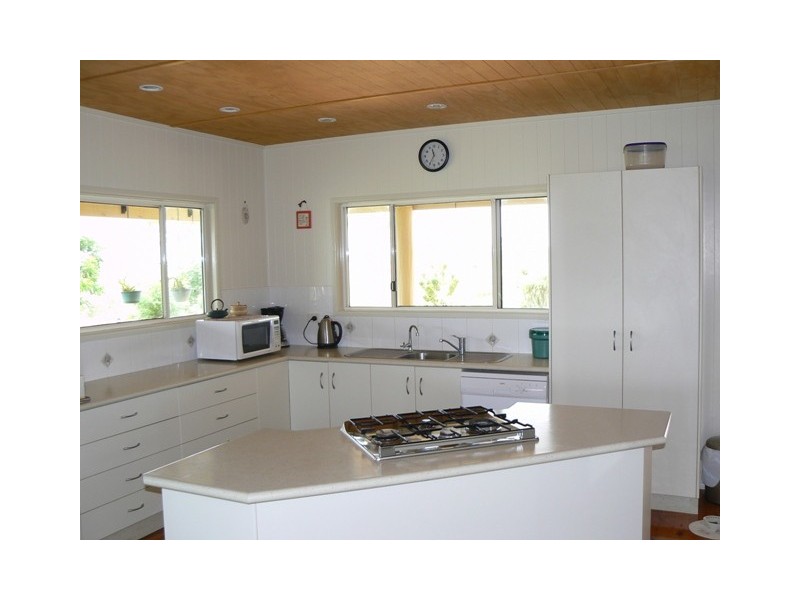 230 Keppel Sands Road, Tungamull QLD 4702