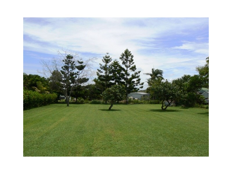 6 Arthur Street, Emu Park QLD 4710