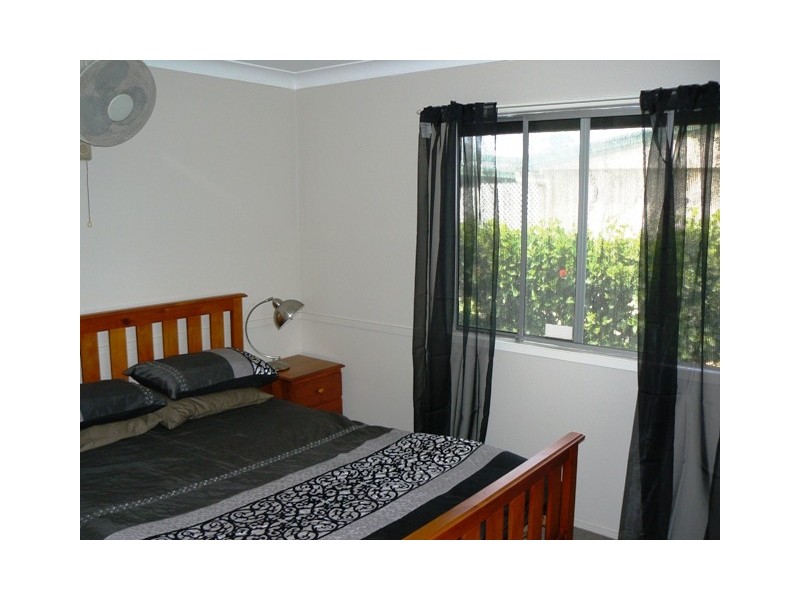 6 Arthur Street, Emu Park QLD 4710