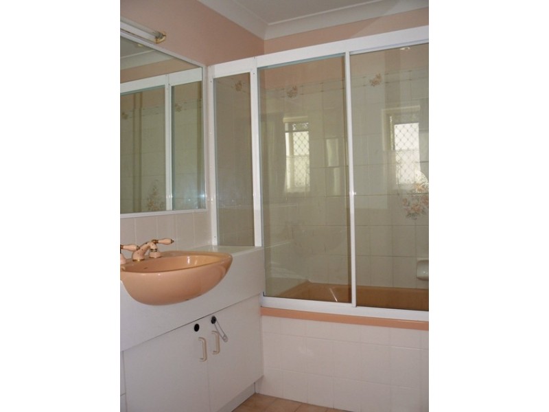 26 Evelyn Street, Zilzie QLD 4710