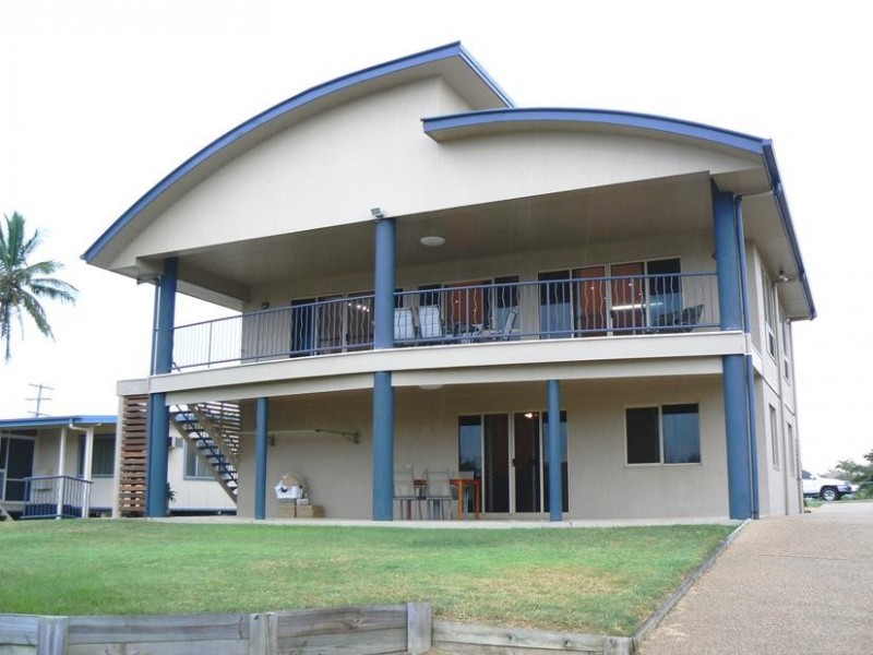 15 Arthur Street, Zilzie QLD 4710