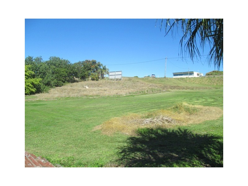 41 Bright Street, Emu Park QLD 4710