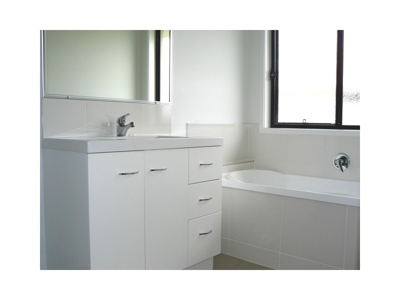 15 Eagle Heights, Zilzie QLD 4710