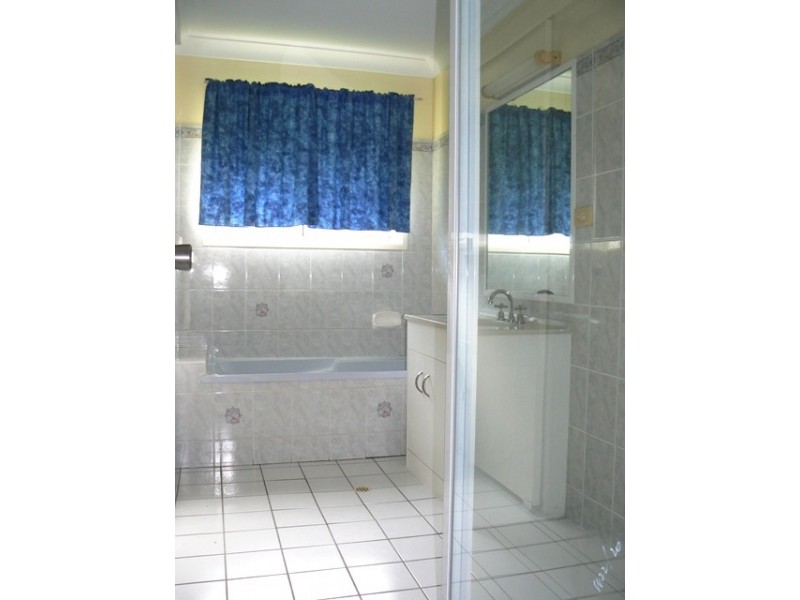 4 O’Donnell Place, Emu Park QLD 4710