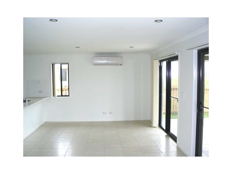 9 The Peak, Zilzie QLD 4710