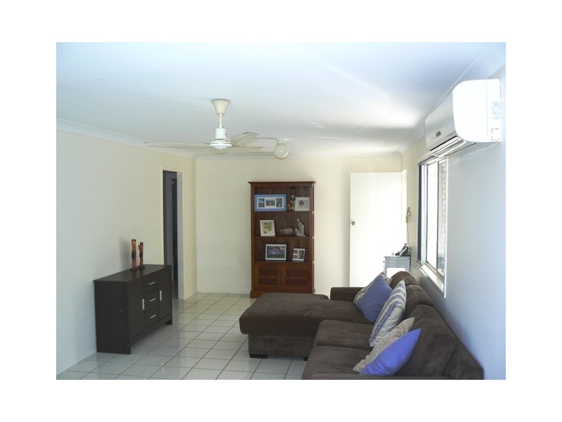 42 Connor Street, Zilzie QLD 4710