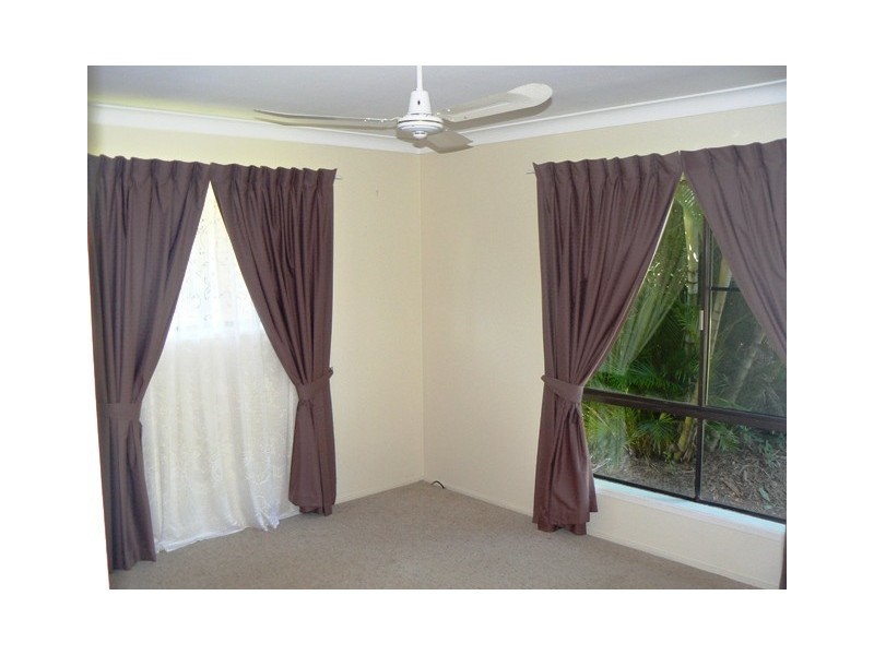 5 Eros Street, Barlows Hill QLD 4703