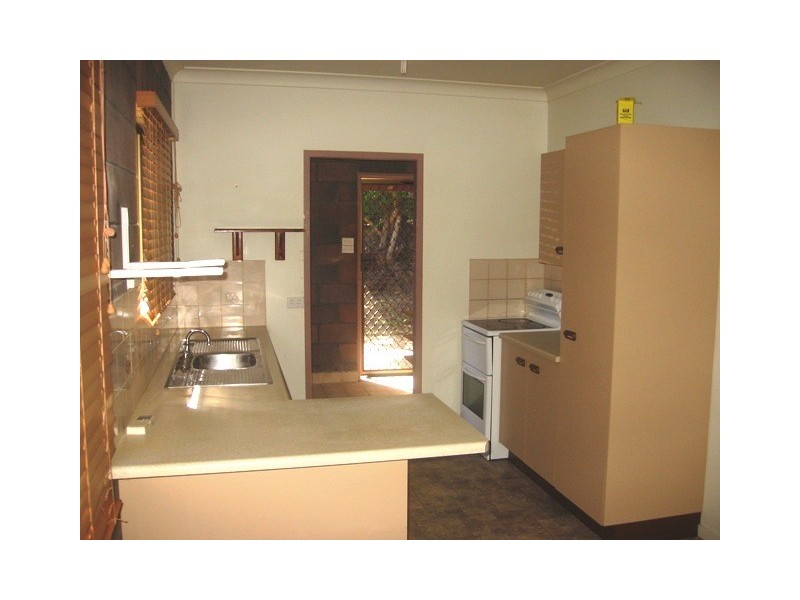 20 Vernon Street, Emu Park QLD 4710