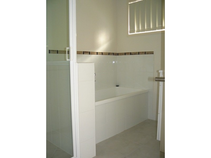 50 Thomas Street, Emu Park QLD 4710