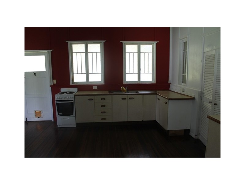 21 Phillip Street, Emu Park QLD 4710