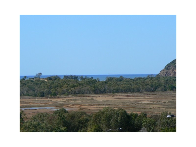 19 Discovery Crescent, Rosslyn QLD 4703