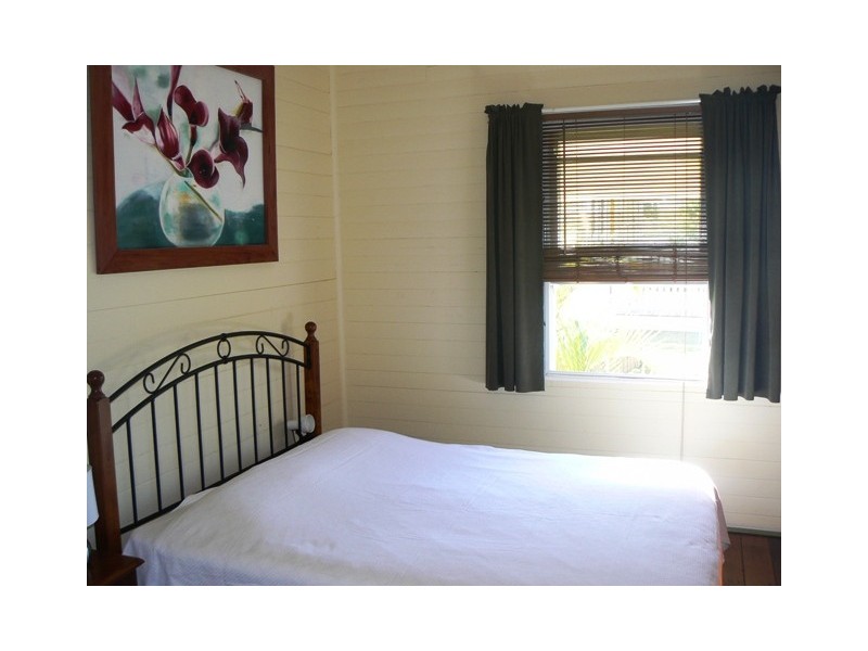 112 Pattison Street, Emu Park QLD 4710