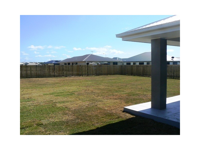 14 Timbers Beach Road, Zilzie QLD 4710