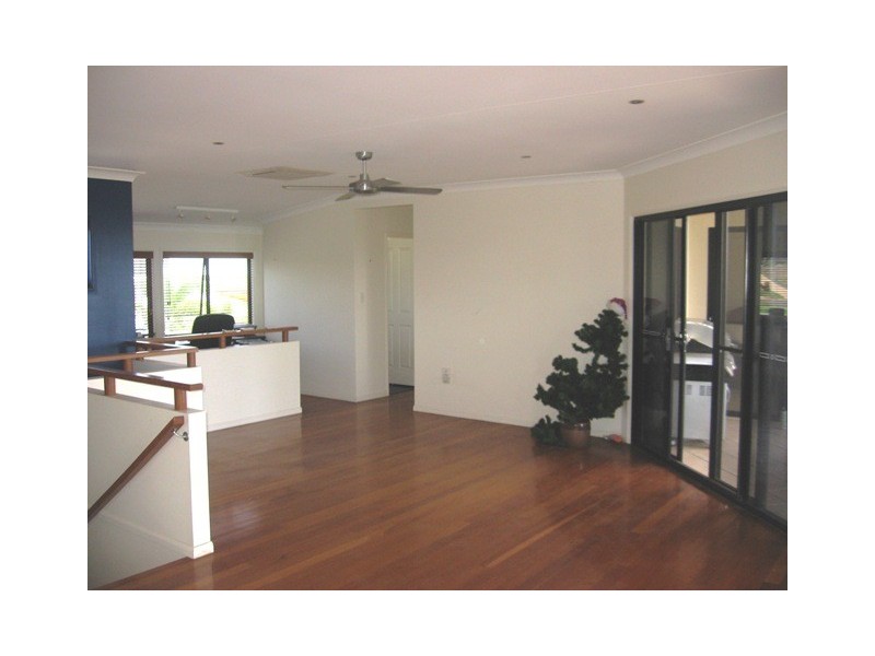 64 Paradise Way, Emu Park QLD 4710