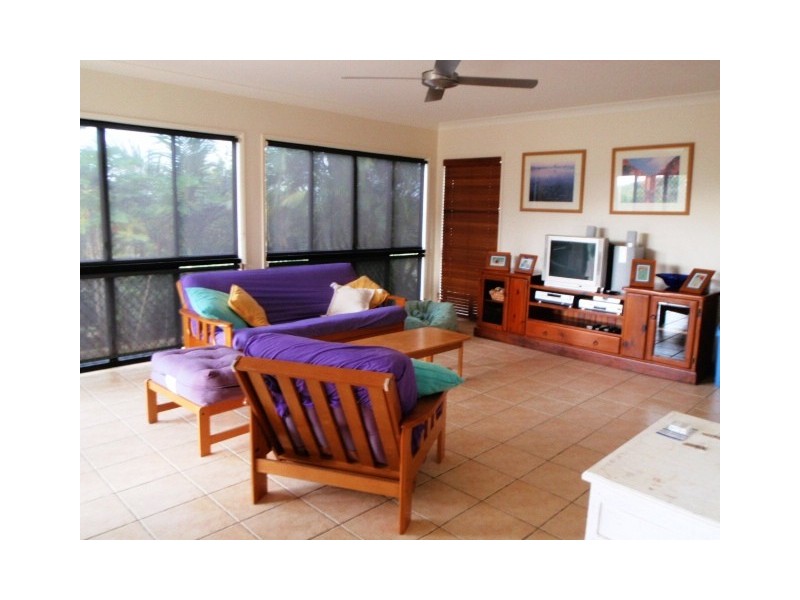 64 Paradise Way, Emu Park QLD 4710