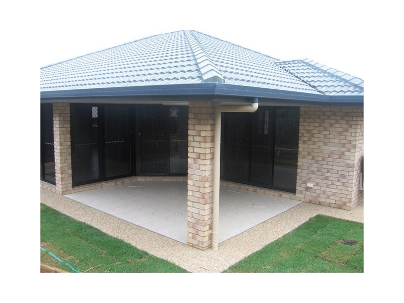 16 Triton Close, Zilzie QLD 4710