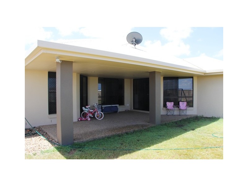 17 Eagle Heights, Zilzie QLD 4710