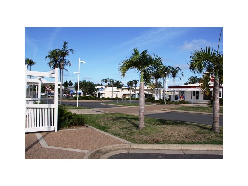 30-32 Pattison Street, Emu Park QLD 4710