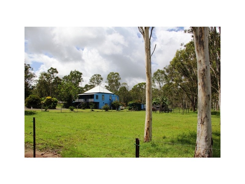 43 Cemetery Road, Cawarral QLD 4702