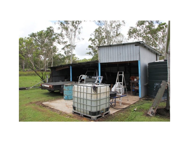 43 Cemetery Road, Cawarral QLD 4702