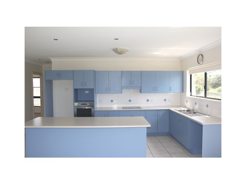 6 Amalfi Drive, Zilzie QLD 4710