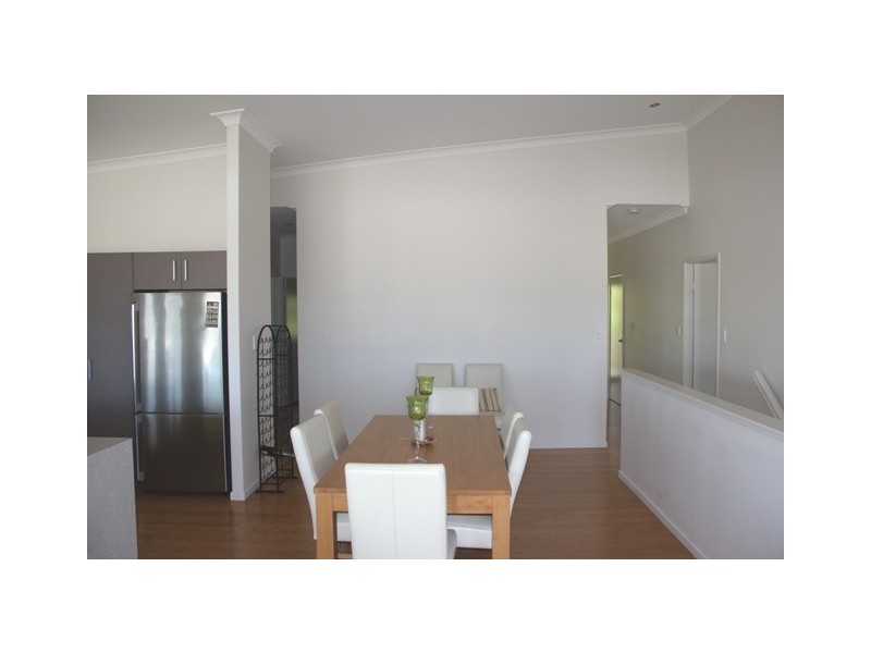 10 Hillside Court, Zilzie QLD 4710