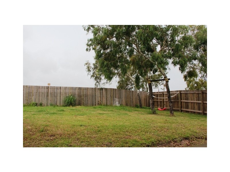 3 Eagle Place, Zilzie QLD 4710