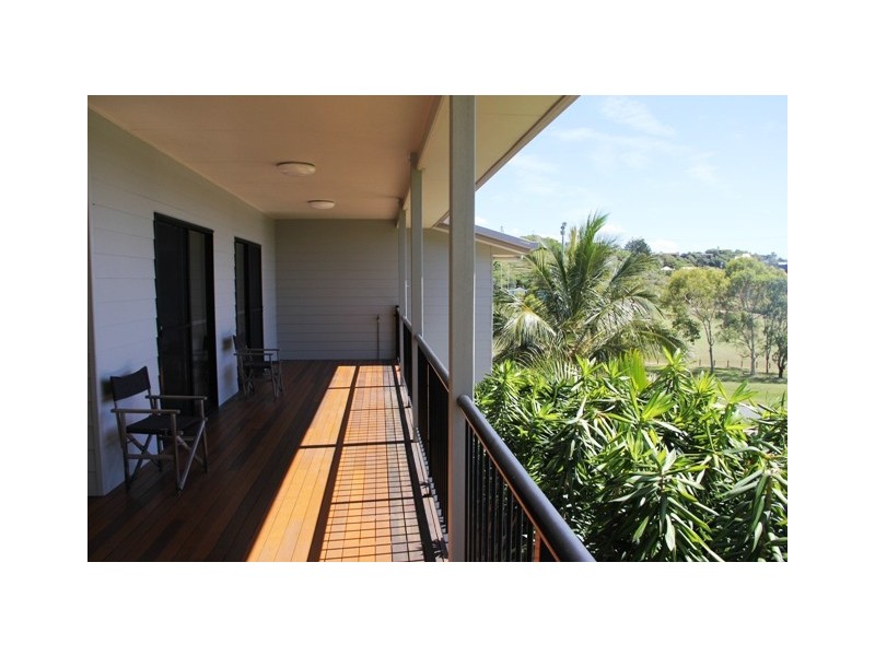 89 Bright Street, Emu Park QLD 4710