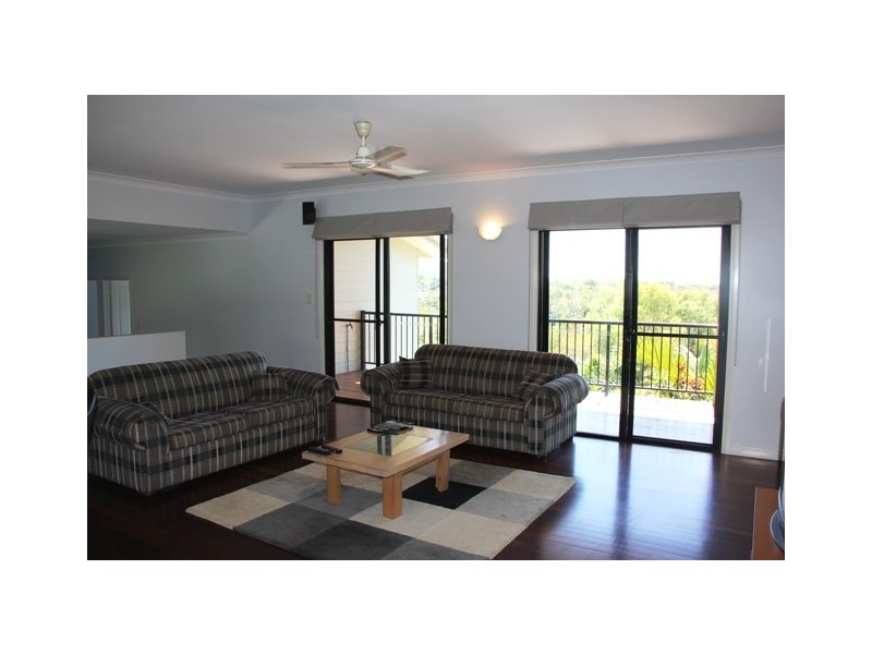 89 Bright Street, Emu Park QLD 4710