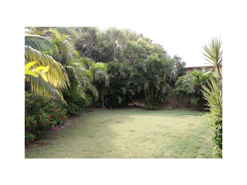 27 Reef Street, Zilzie QLD 4710