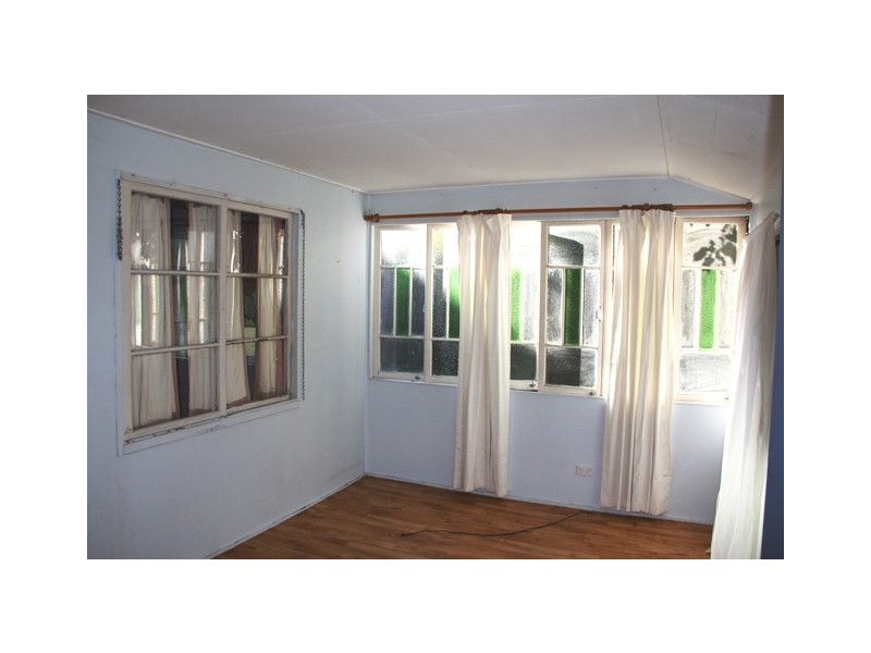 13 Thomas Street, Emu Park QLD 4710