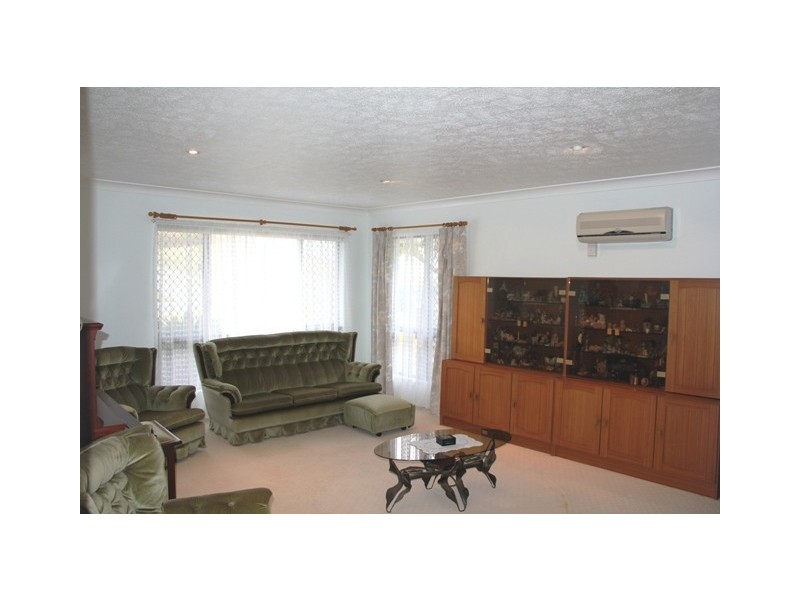 62 Larnach Street, Zilzie QLD 4710