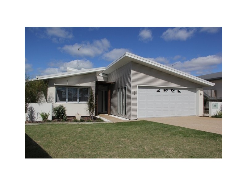 11 Hillside Court, Zilzie QLD 4710