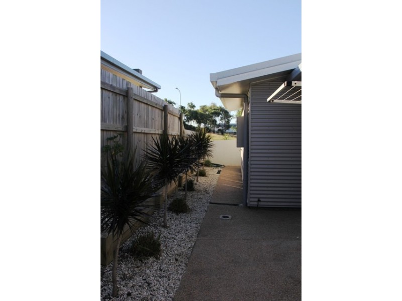 11 Hillside Court, Zilzie QLD 4710