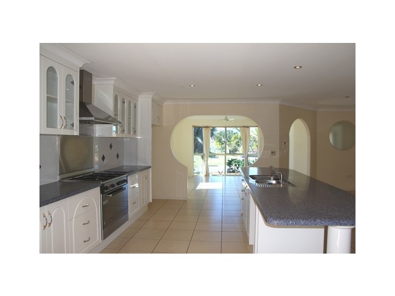 7 San Marino Way, Zilzie QLD 4710