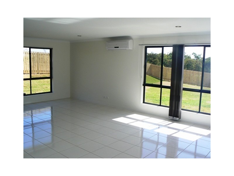 16 The Ridge Way, Zilzie QLD 4710