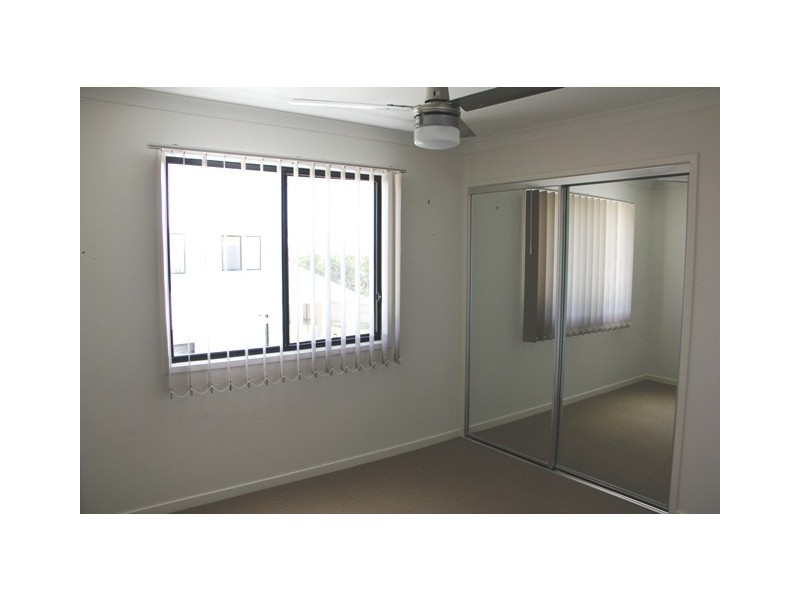 4 The Peak, Zilzie QLD 4710