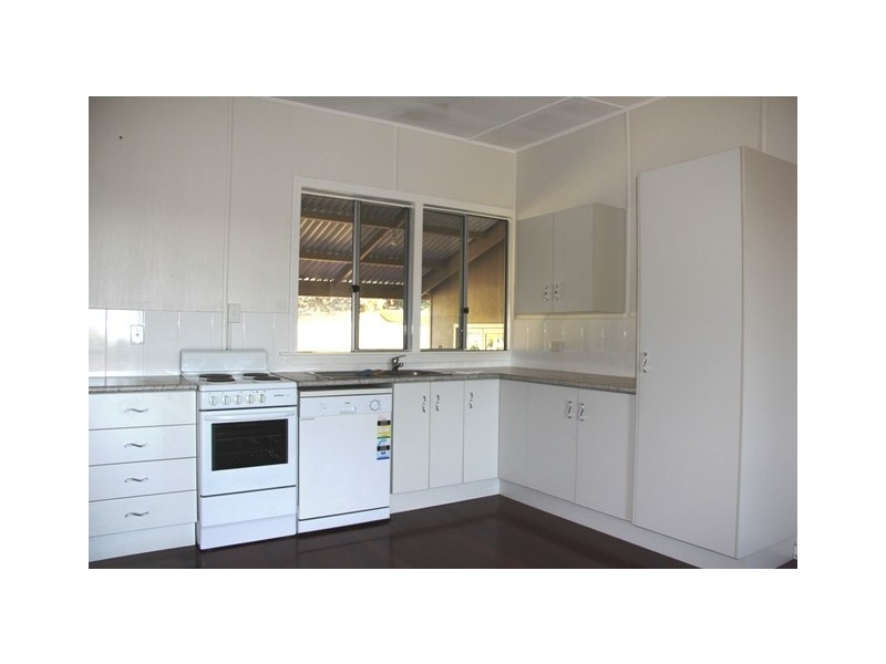 52 Archer Street, Emu Park QLD 4710