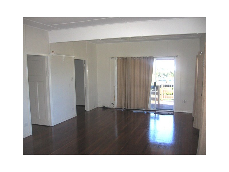 52 Archer Street, Emu Park QLD 4710
